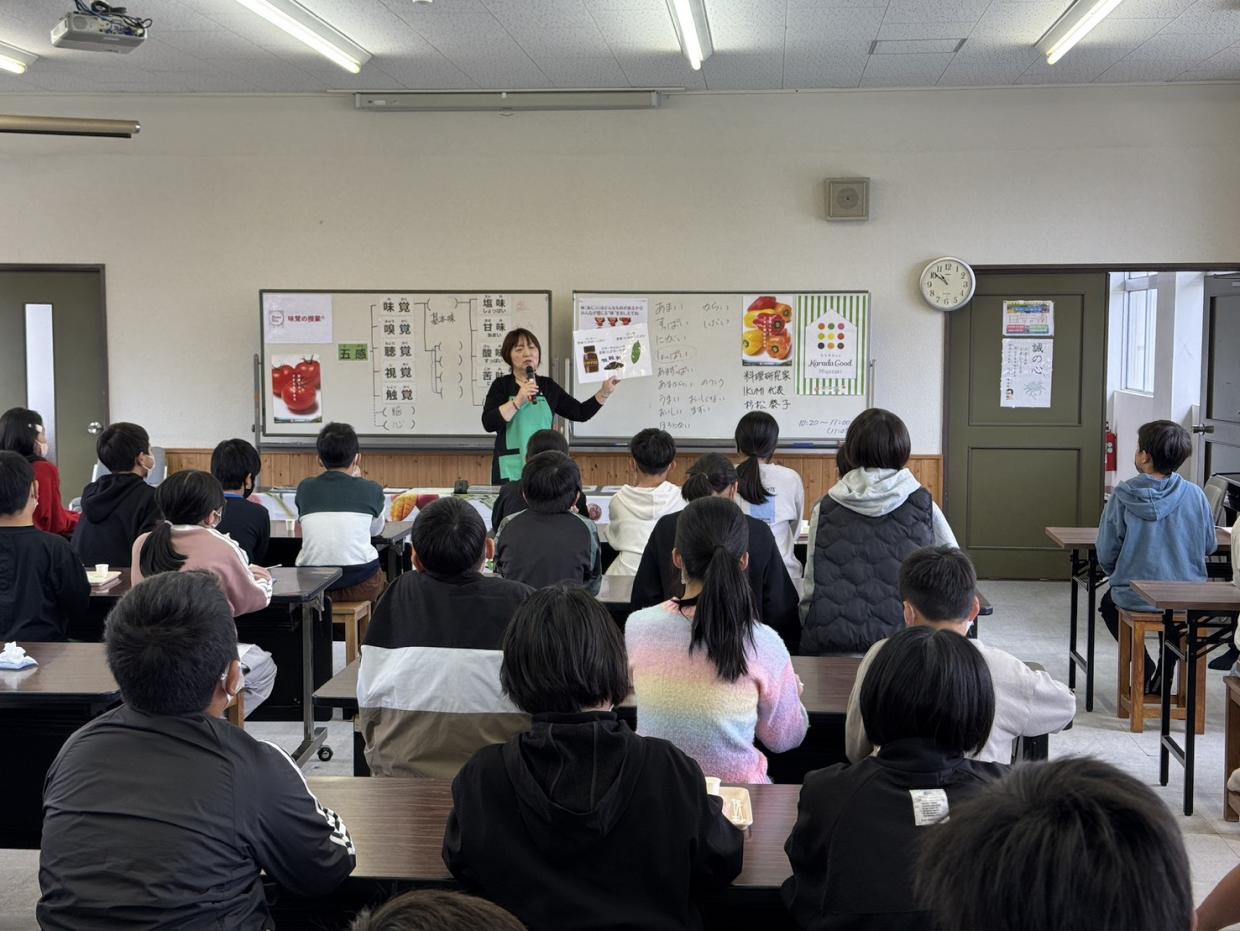 「味覚の授業」Ⓡの様子