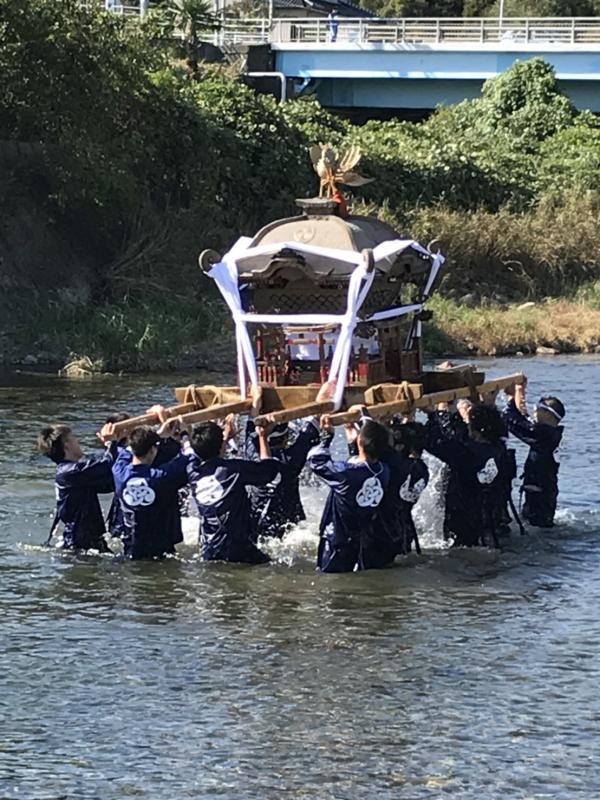 立磐神社秋季例大祭石並川渡御