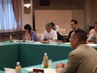 教育委員協議会での分科会の様子の写真