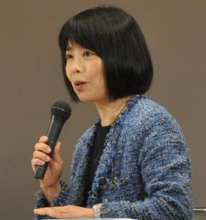俵万智氏顔写真